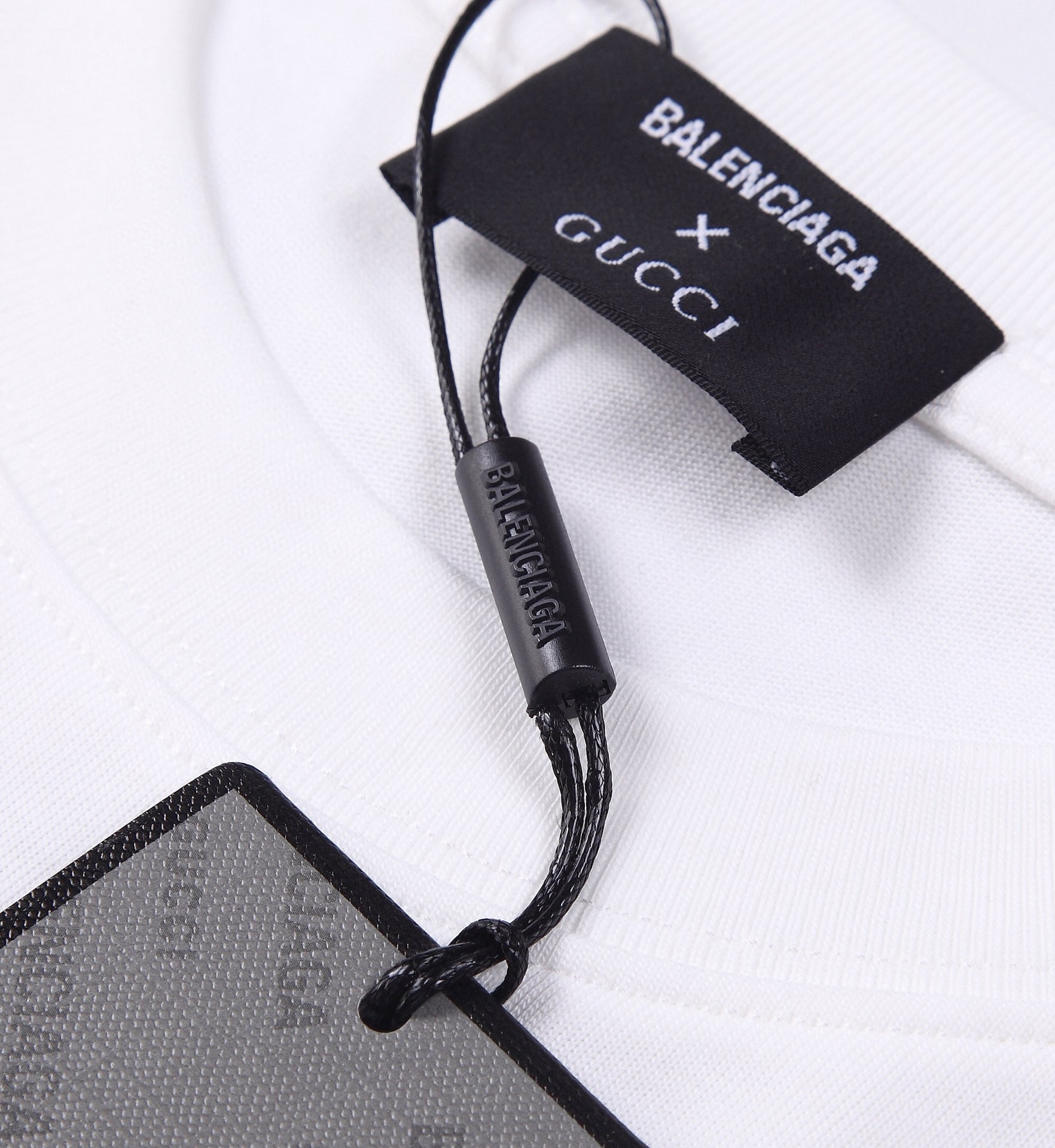 Gvc*1 x Ba1en*iaga T-shirt
