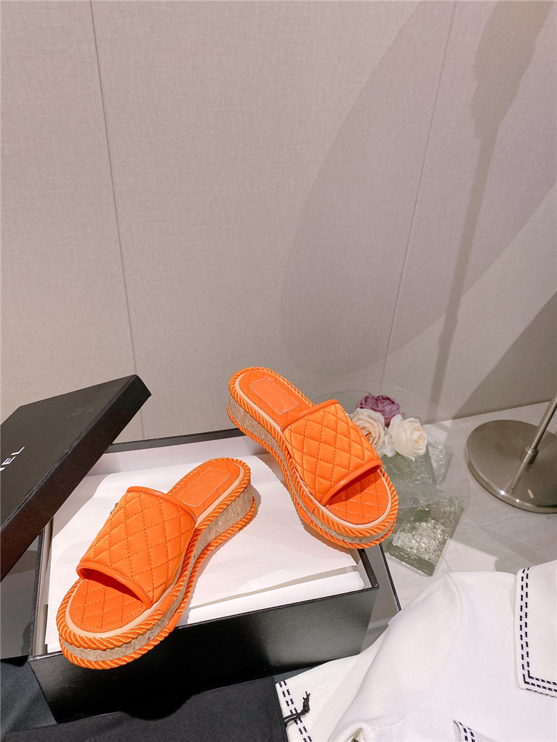 Ch**el flat platform slippers