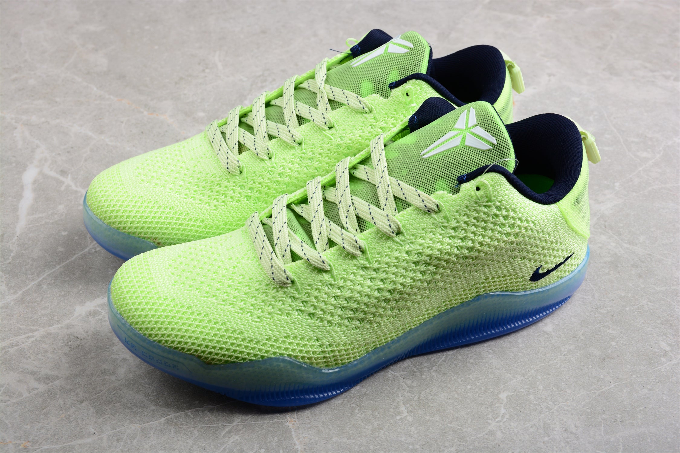 NIKE KOBE ELITE LOW 4KB x LIQUID LIME