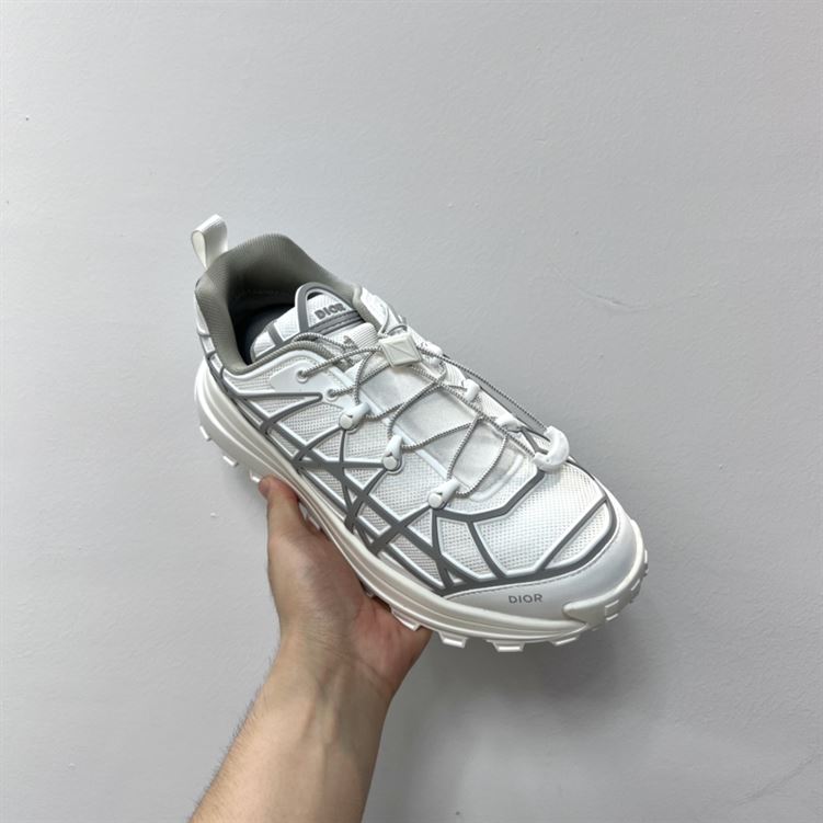 D10r B31 RUNNER SNEAKER WHITE GREY   DO098