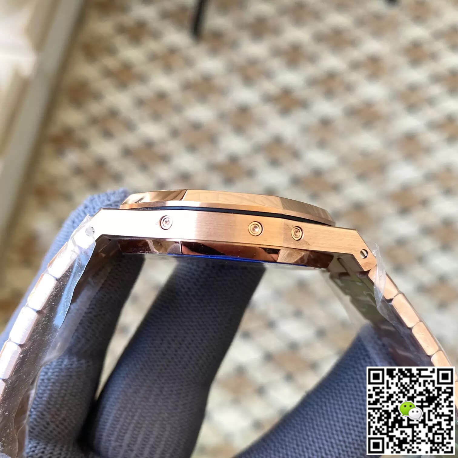 Replica Audemars P1g*et Royal Oak 26584OR.OO.1220OR.01 1:1 Best Edition APS Factory Gold Dial