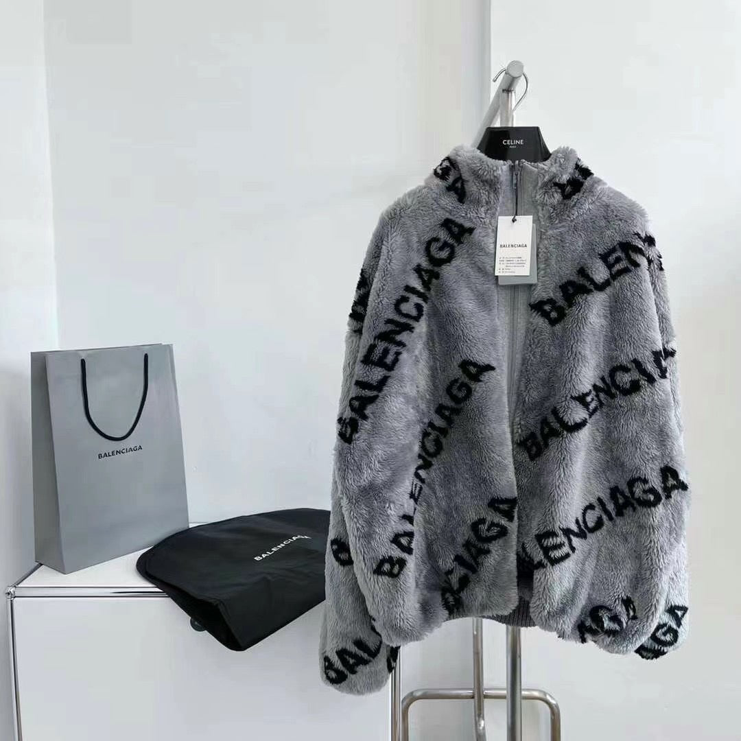 Ba1en*iaga Reversible Jacket