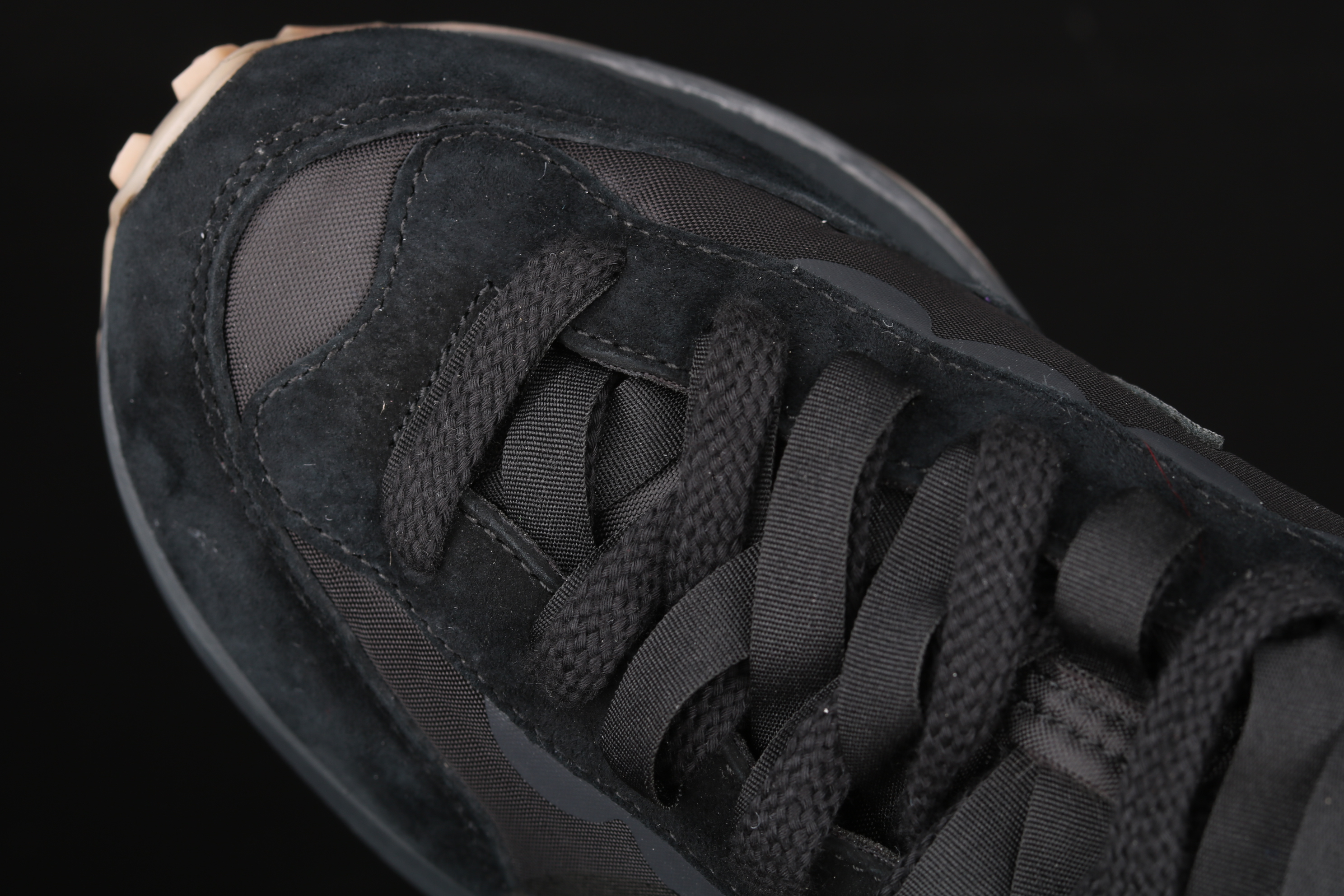 Nike Vaporwaffle, Sacai Black Gum