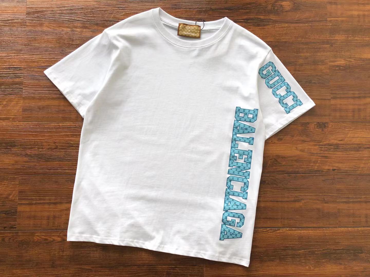 Gvc*1 x Ba1en*iaga T-shirt