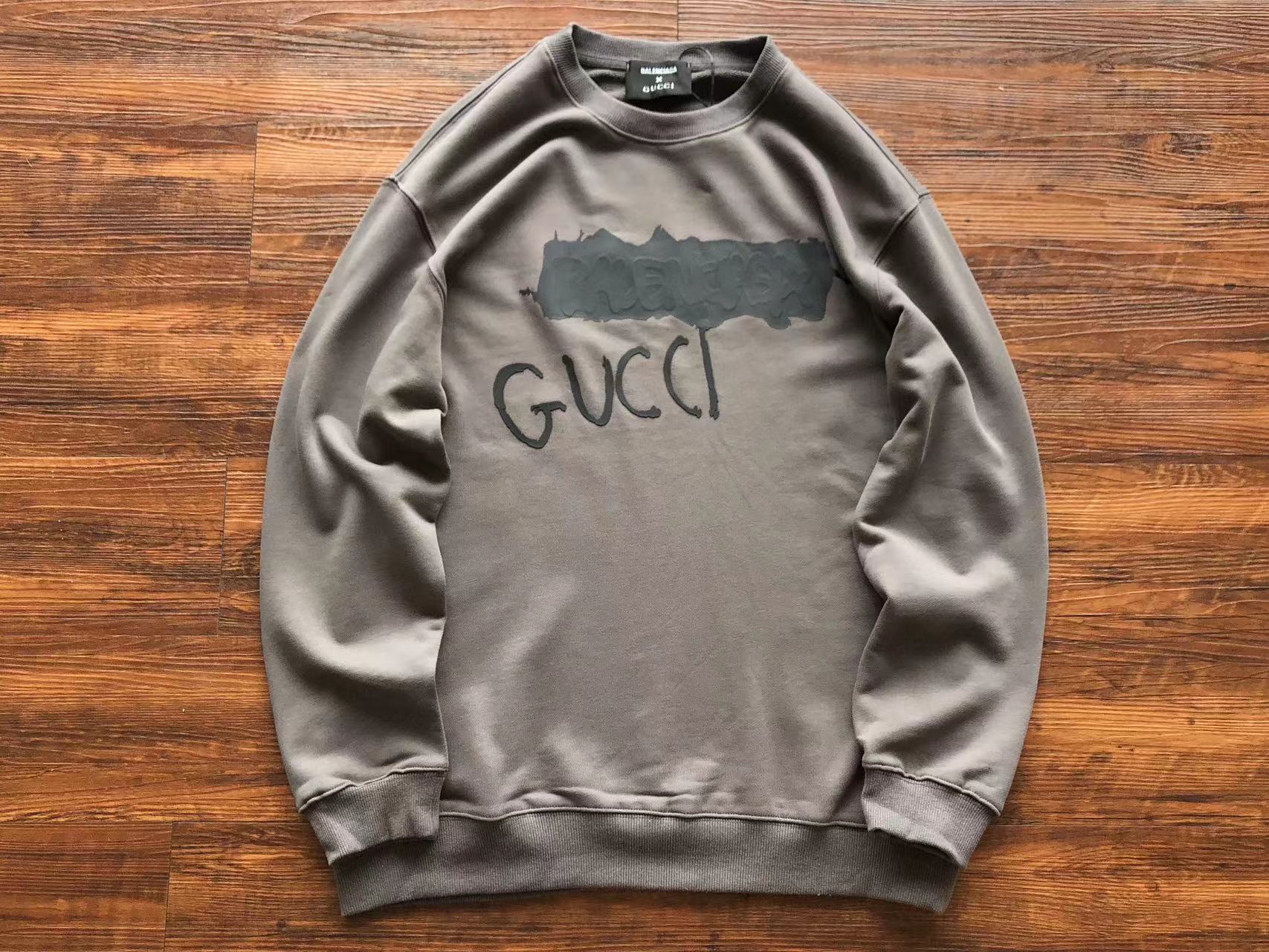 Gvc*1 x Ba1en*iaga Sweatshirt