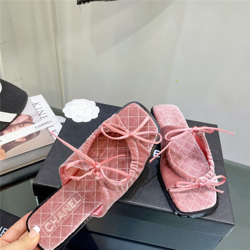 Ch**el Flat Dupes slippers