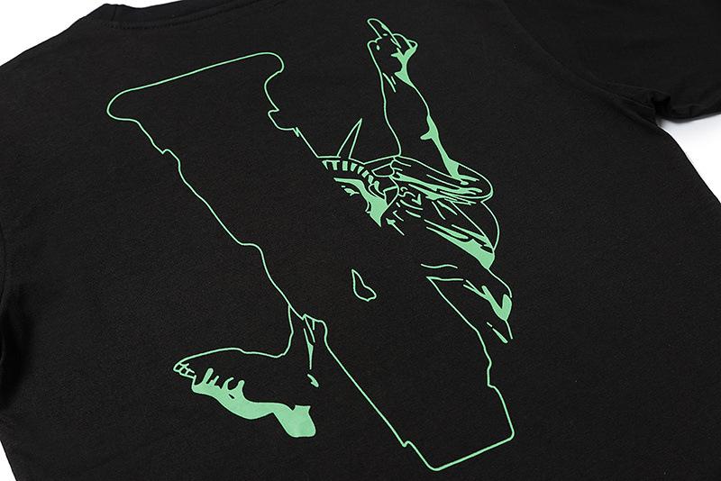 Replica Vlone NYC Pop Up Statue Of Liberty Were Coming Tee