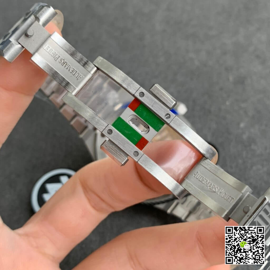 Replica Audemars P1g*et Royal Oak 15500ST.OO.1220ST.03 1:1 Best Edition ZF Factory Black Dial