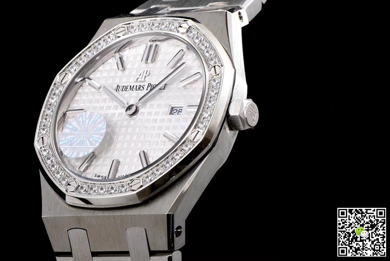 Replica Audemars P1g*et Royal Oak 67651ST.ZZ.1261ST.01 1:1 Best Edition JF Factory White Dial Swiss Quartz