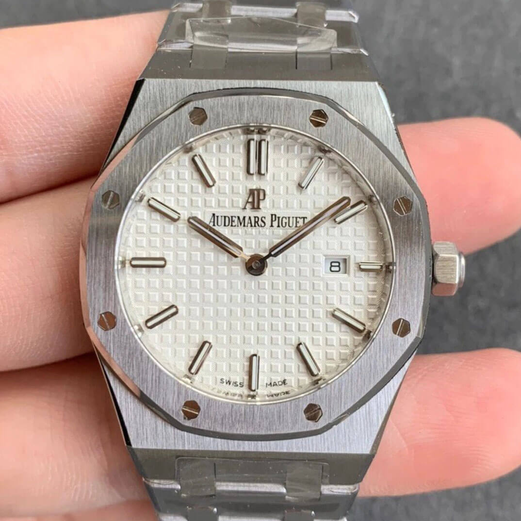 Replica Audemars P1g*et Royal Oak 67651ST 33MM 1:1 Best Edition JF Factory Silver Dial