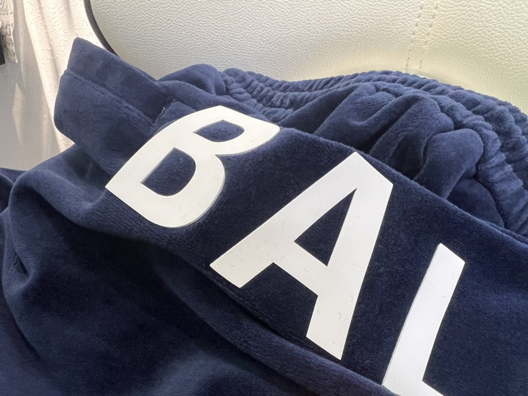 Ba1en*iaga Sweatpants