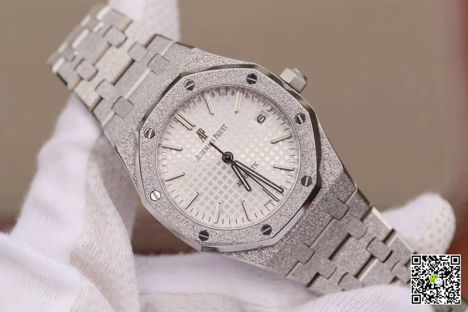 Replica Audemars P1g*et Royal Oak 15454BC.GG.1259BC.01 1:1 Best Edition JH Factory Silver Dial