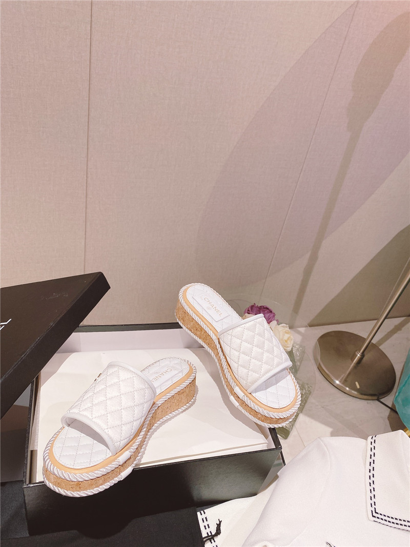 Ch**el flat platform slippers
