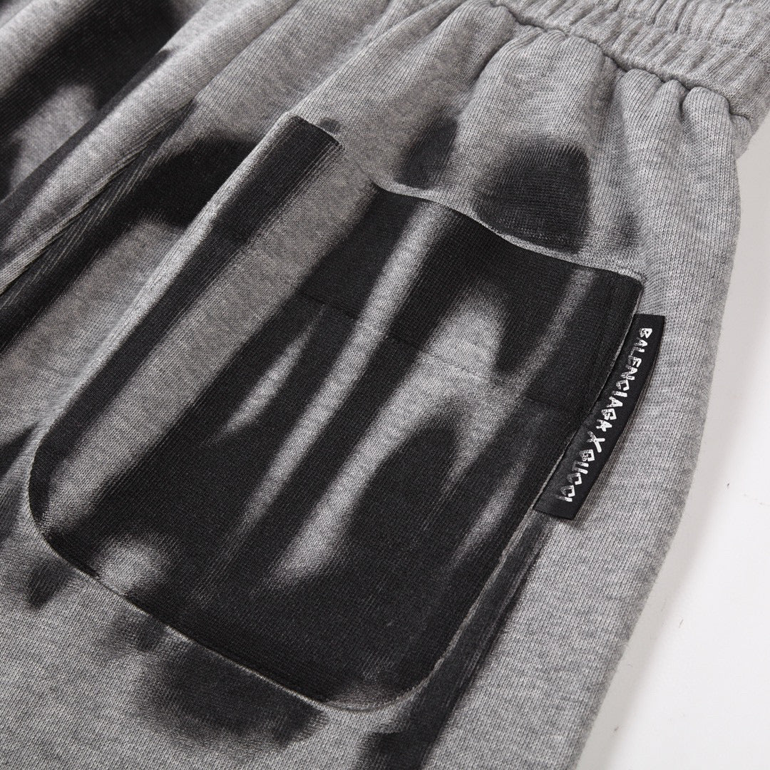 Gvc*1 x Ba1en*iaga Shorts