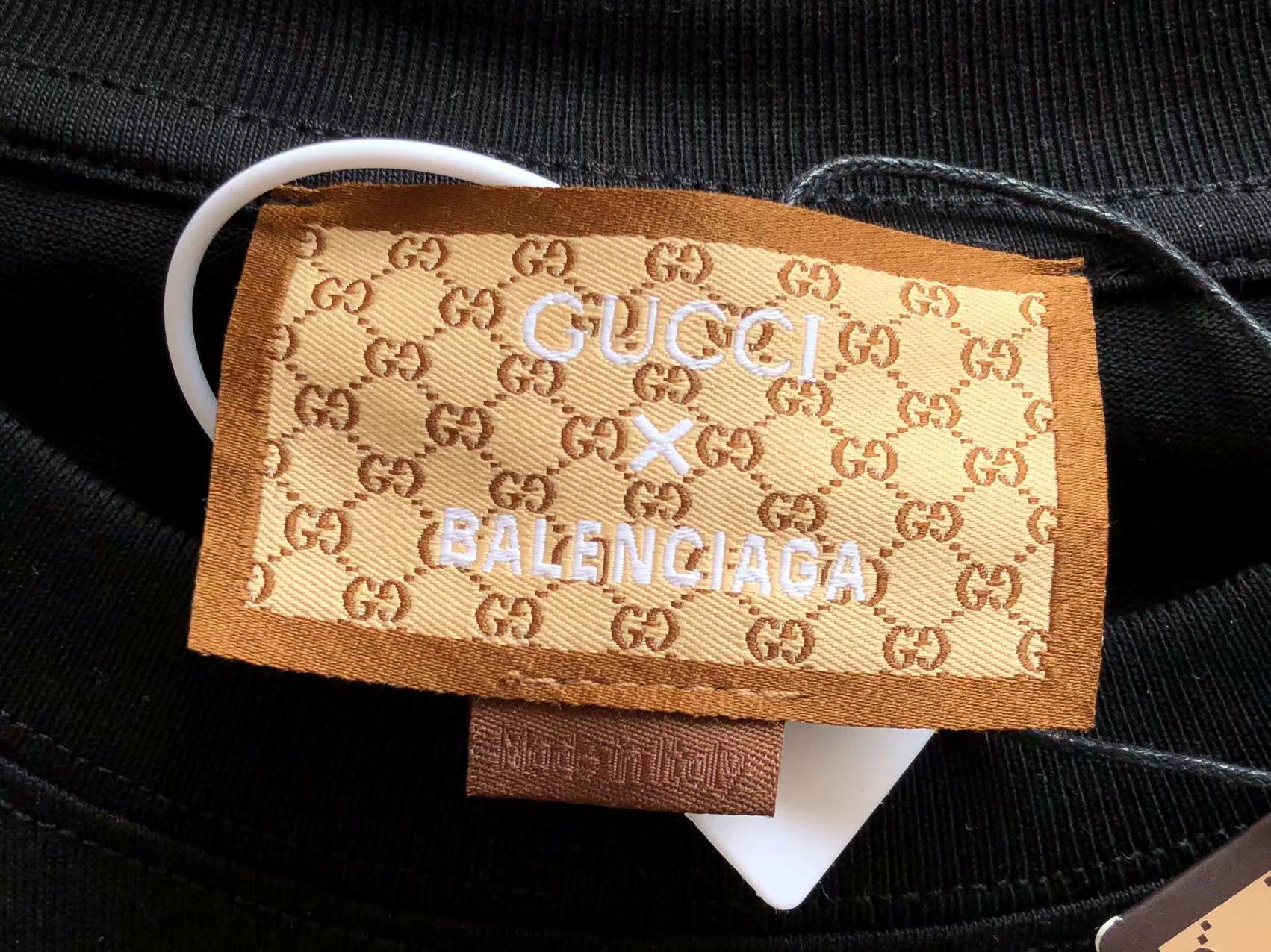 Gvc*1 x Ba1en*iaga T-shirt