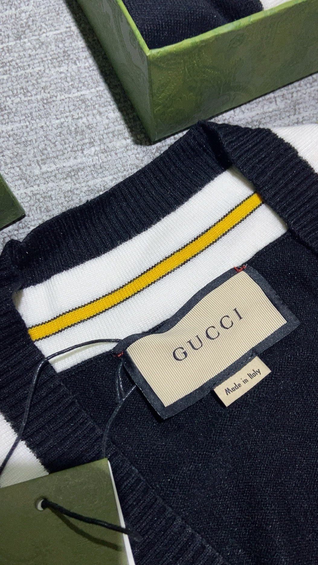 Gvc*1 Cardigan
