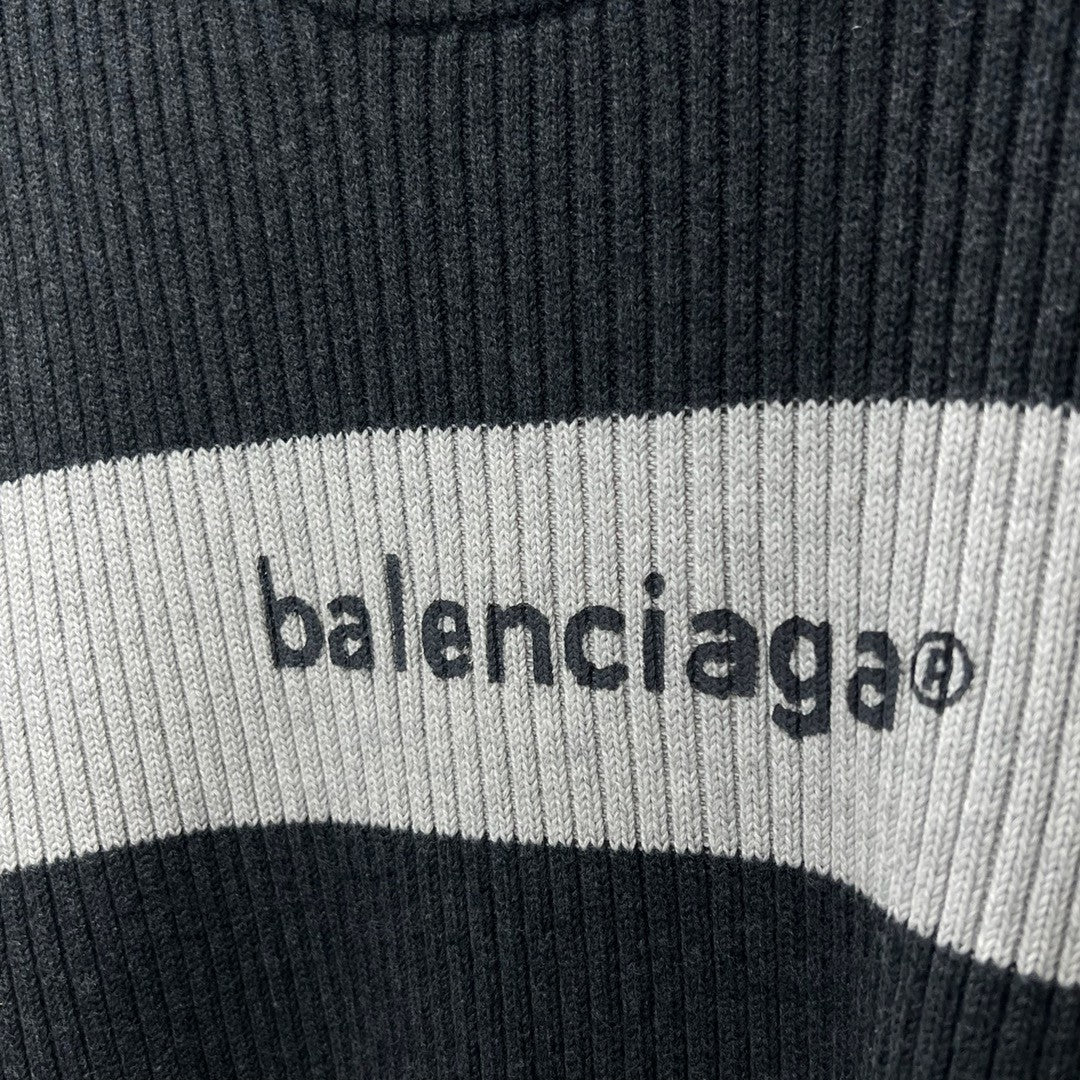 Ba1en*iaga Sweater