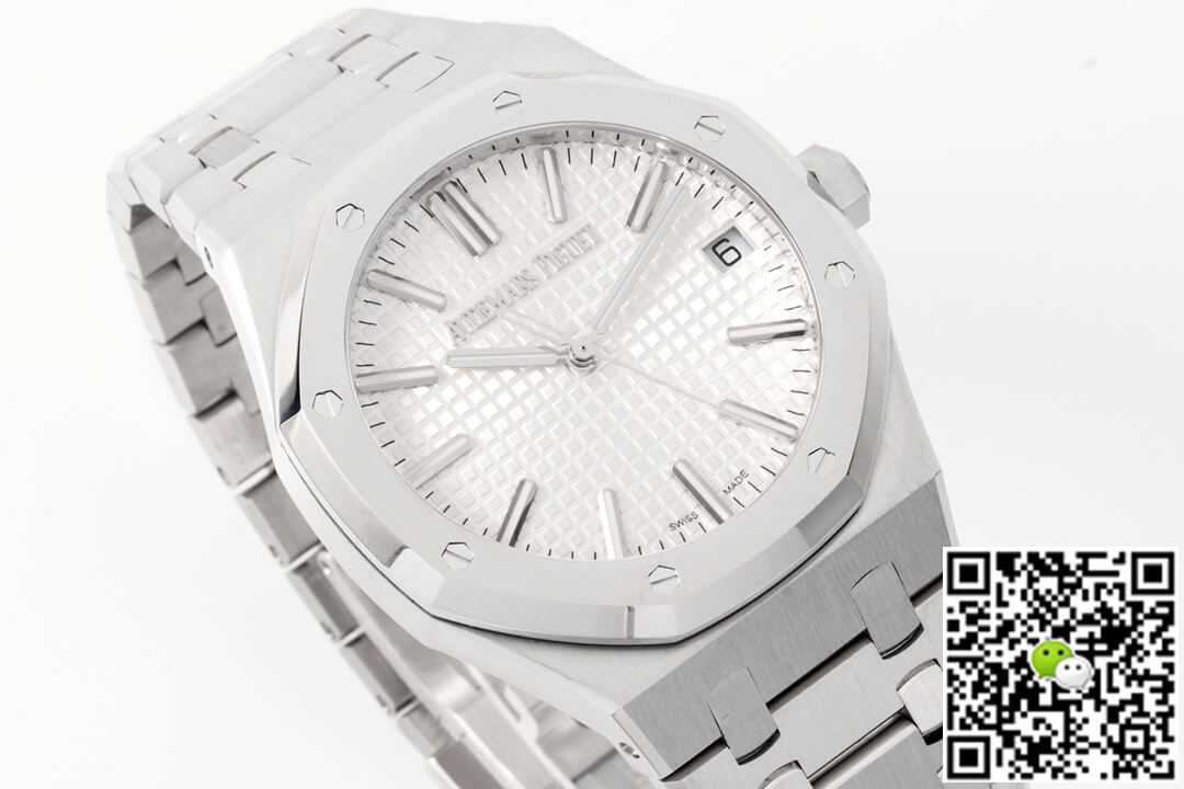 Replica Audemars P1g*et Royal Oak 15510ST.OO.1320ST.03 1:1 Best Edition ZF Factory Silver Dial