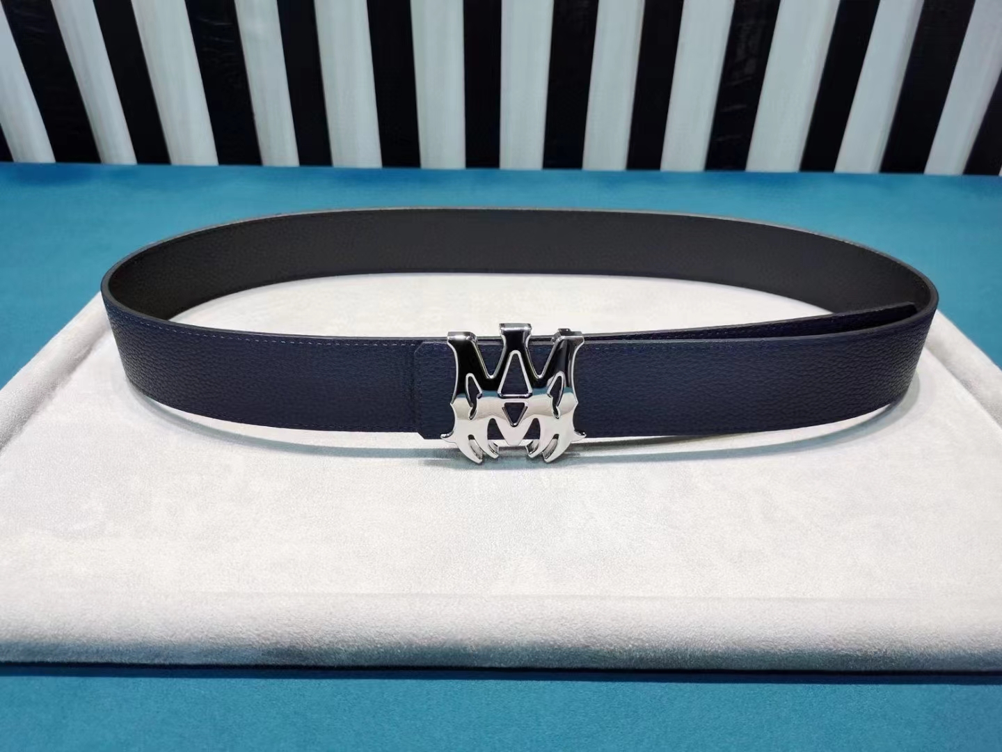 1:1 quality version Business Men