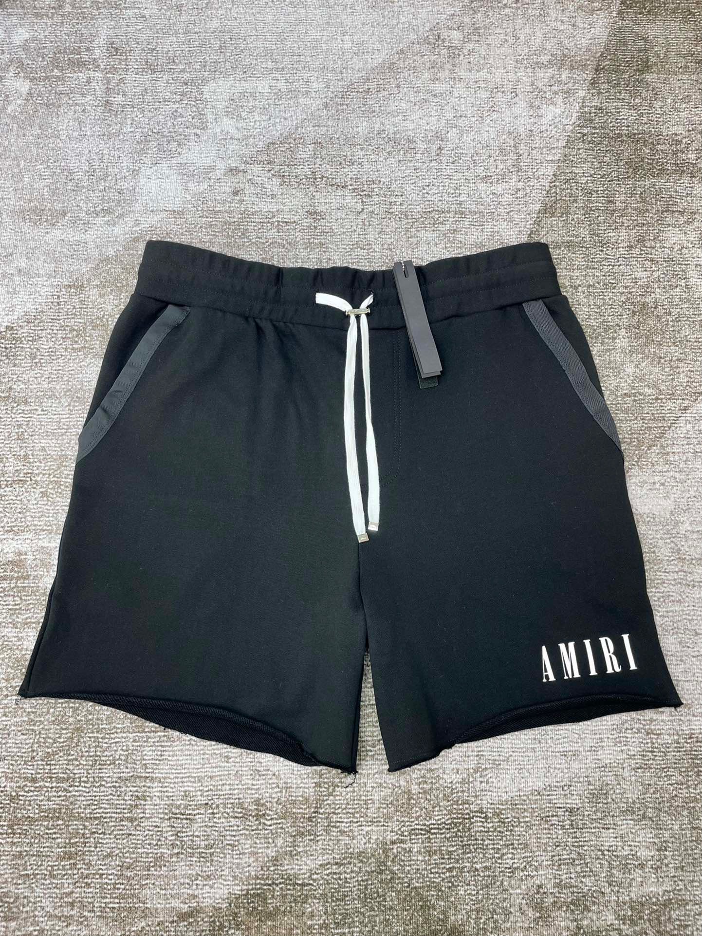 1:1 quality version Small letter hem destruction shorts
