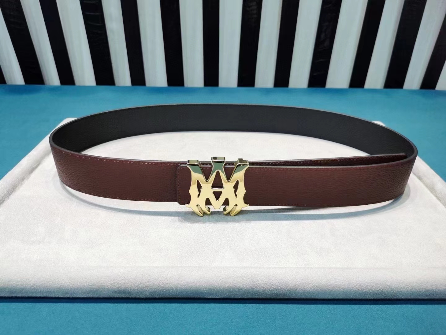 1:1 quality version Business Men