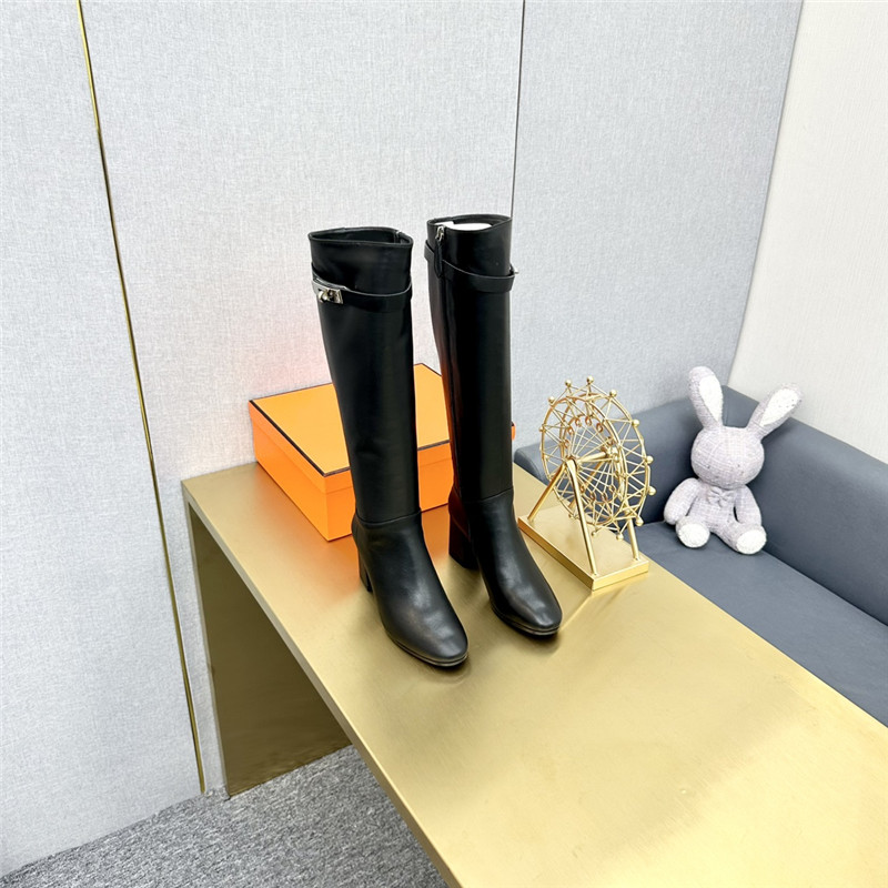 H**me5 Classic Boots