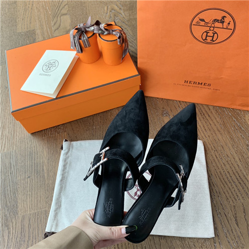 H**me5 heeled sandals