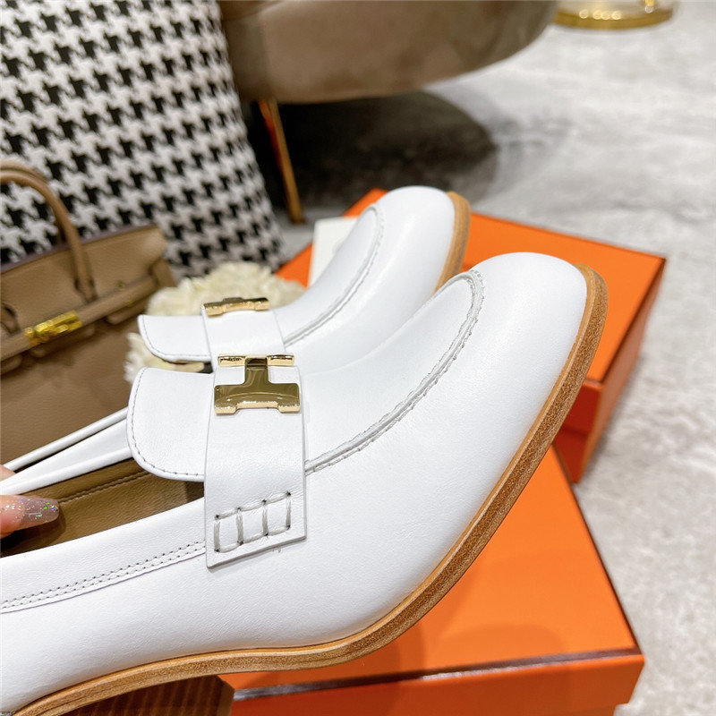 H**me5 dauphine mid heel mules