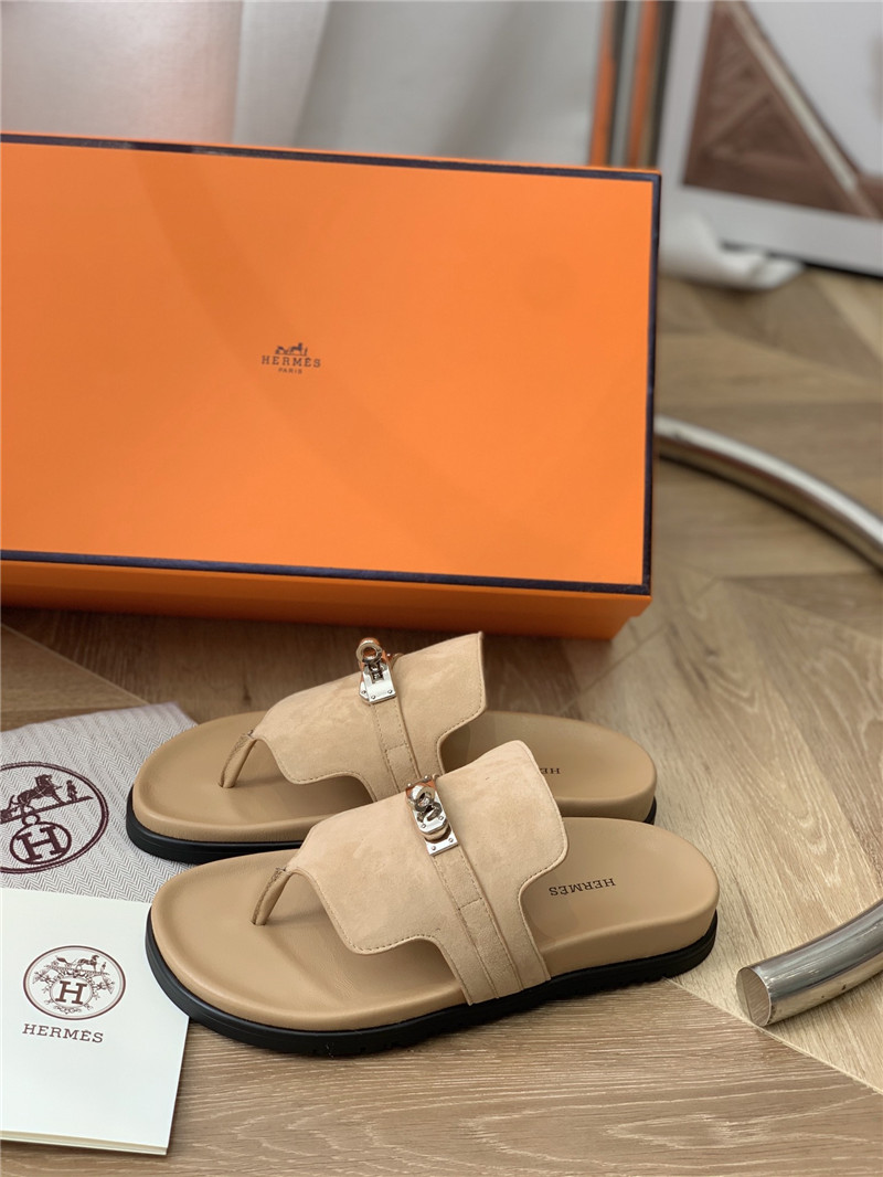 H**me5 Kelly buckle flip flops