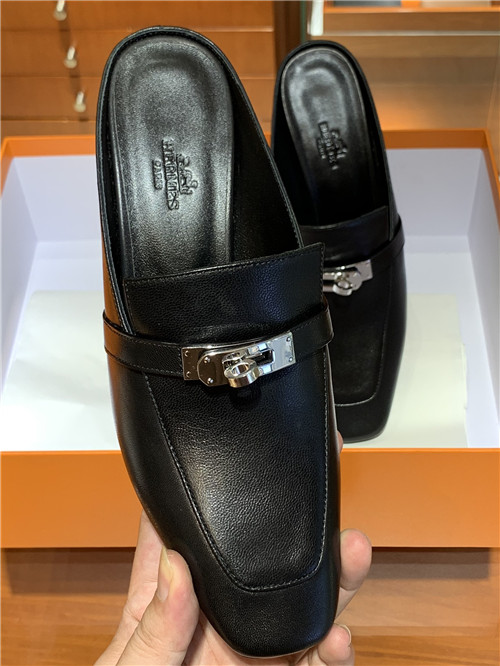 H**me5 Dupes blossom mule