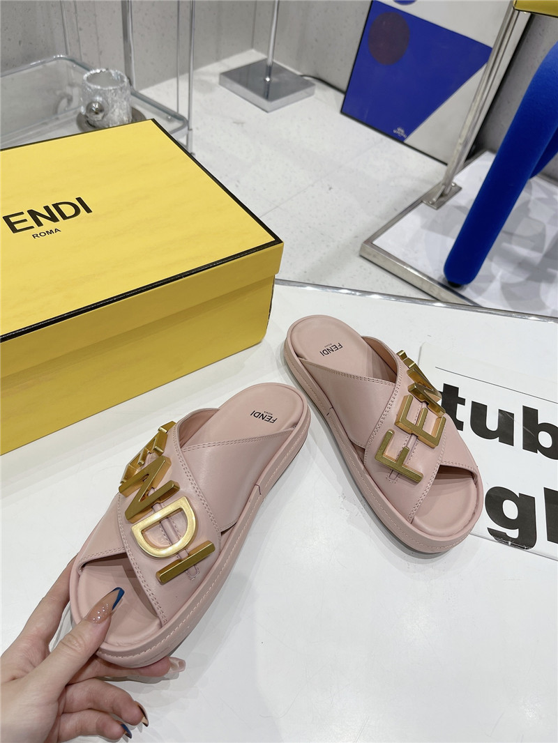 F**di metal logo slides