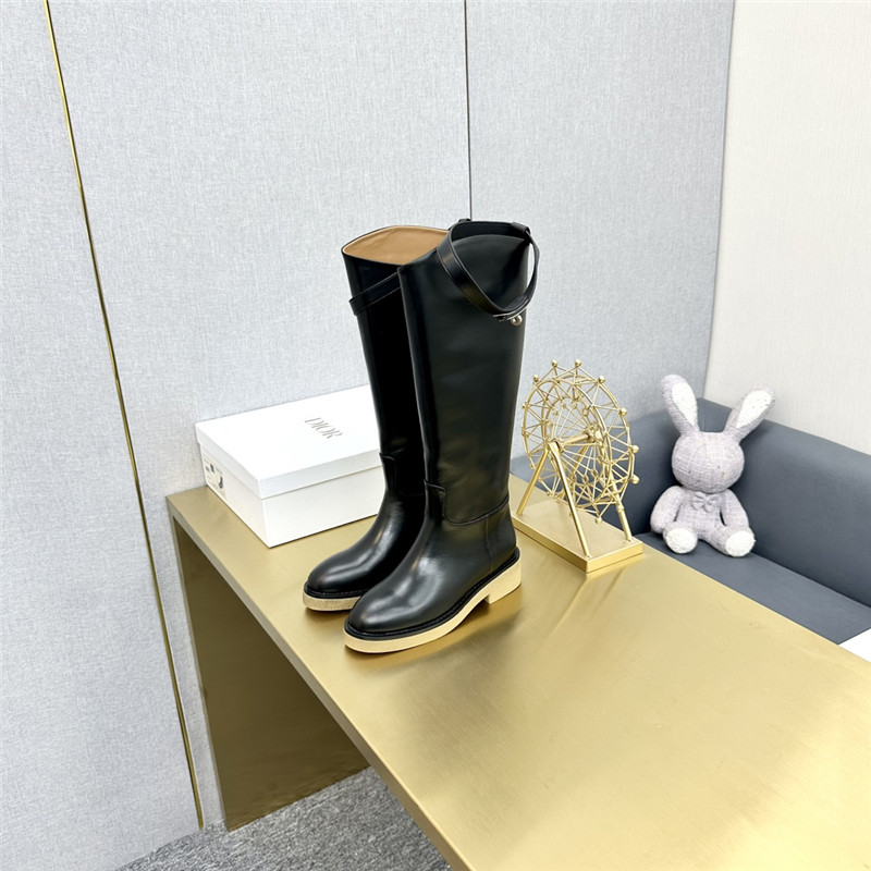 H**me5 Classic Boots