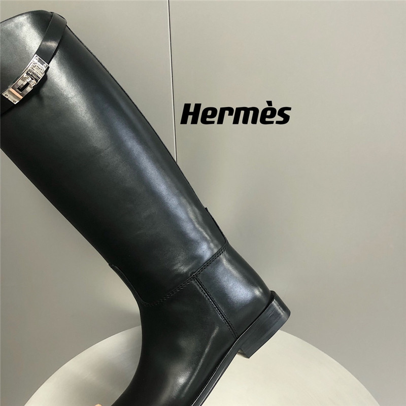 H**me5 jumping boots