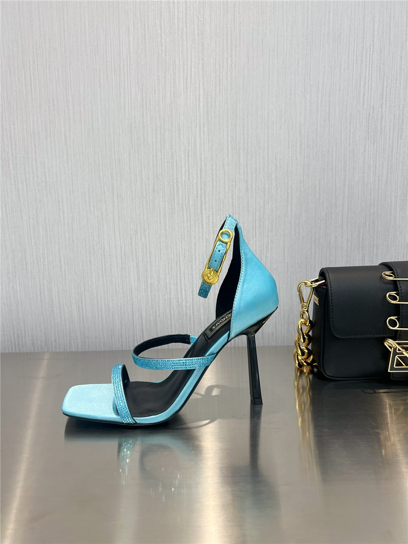 F**di joint catwalk show sandals