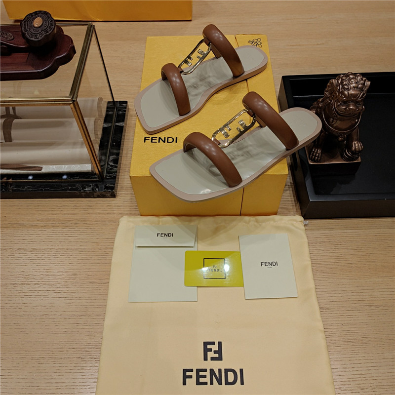 F**di flat beach sandals