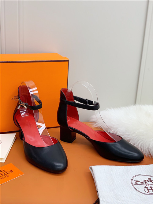 H**me5 kelly sandals