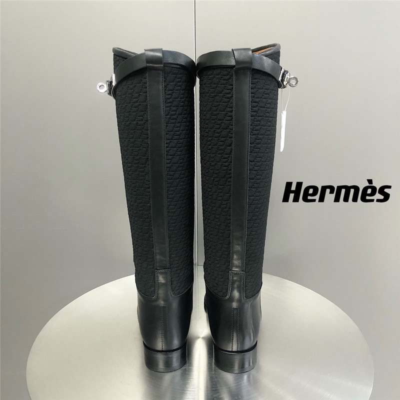 H**me5 jumping boots