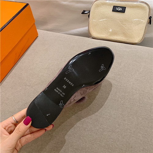 H**me5 sheepskin mink loafers