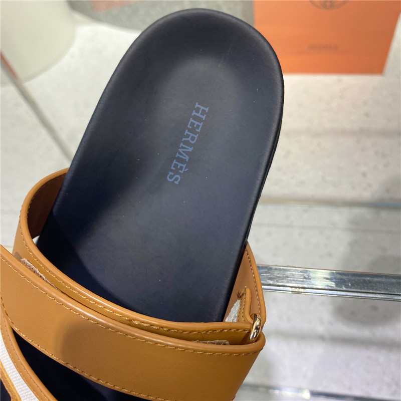 H**me5 Chypre Dupe sandals women