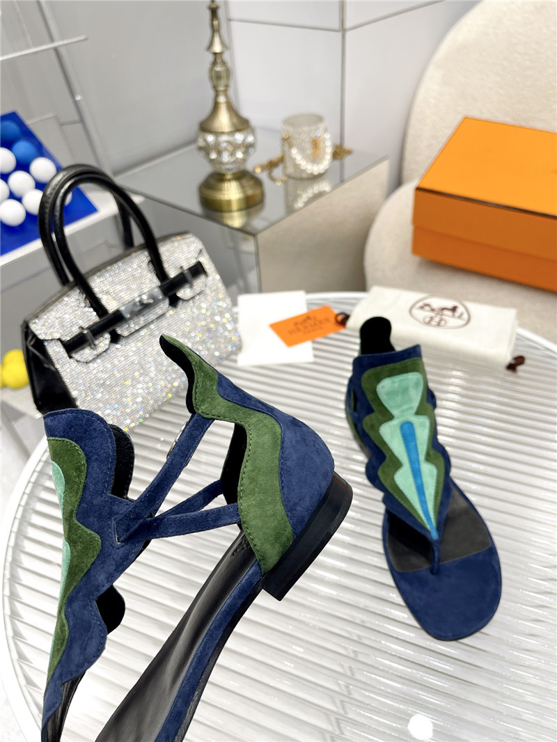 H**me5 color block sandals