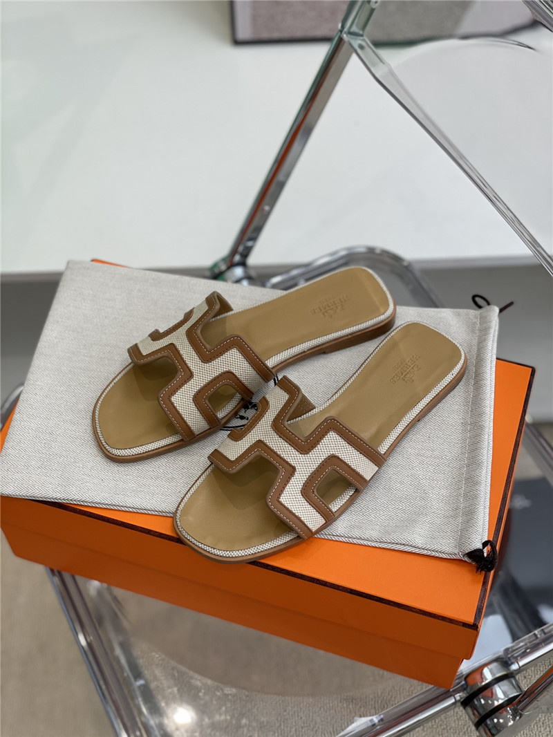 H**me5 flat slippers womens