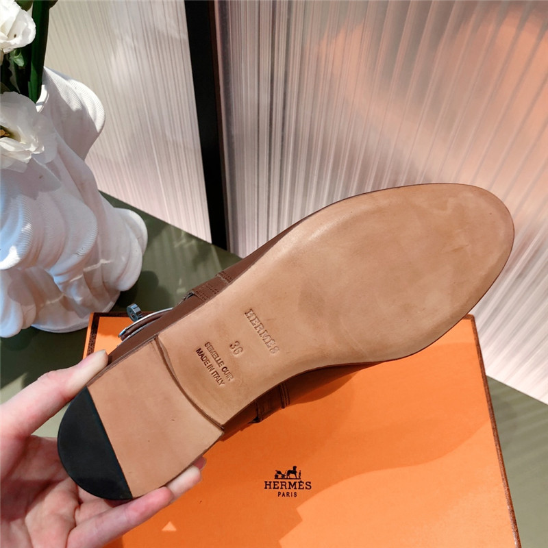 H**me5 kelly buckle ankle boots