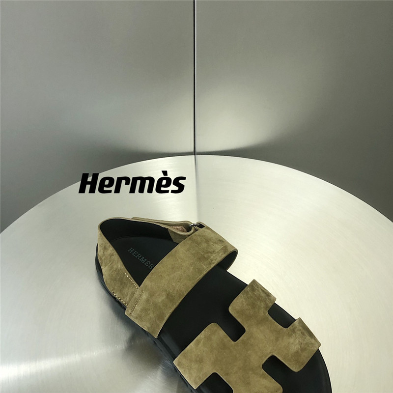 H**me5 GENIUS second uncle sandals