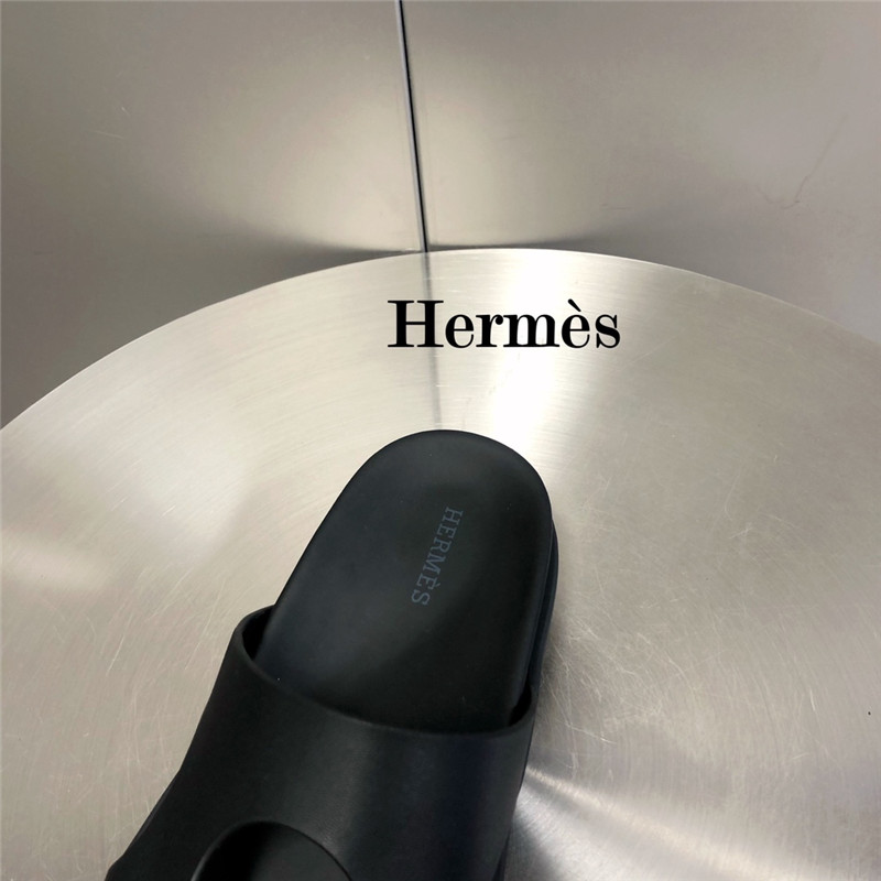 H**me5 edith hole slippers