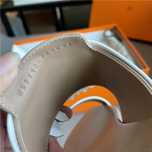 H**me5 H flat slippers