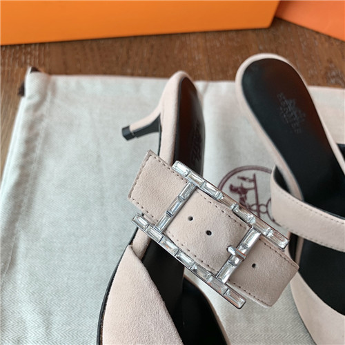 H**me5 heeled sandals