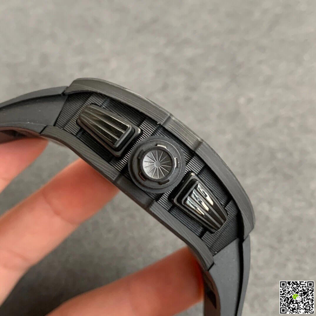 Replica Richard Mille RM011 1:1 Best Edition KV Factory Carbon Fiber Case
