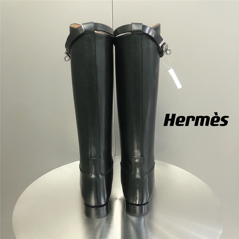 H**me5 jumping boots