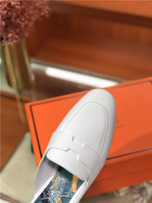 H**me5 loafers slippers