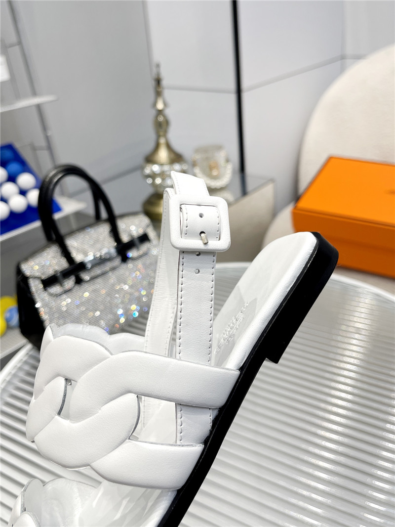 H**me5 pig nose sandals